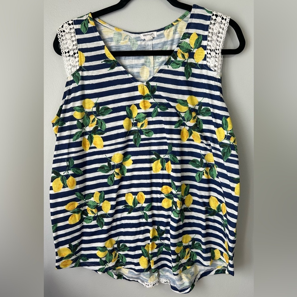 Westport size women’s XL Striped Lemon Print Top with Lace Detail